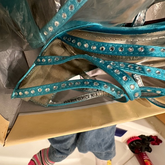 NIB Rinestone Davids - Picture 6 of 7